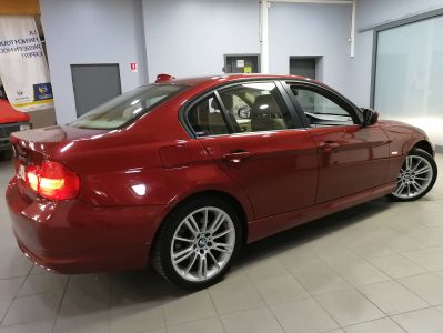 BMW Série 3 V (E90) 320d 184ch Edition Confort