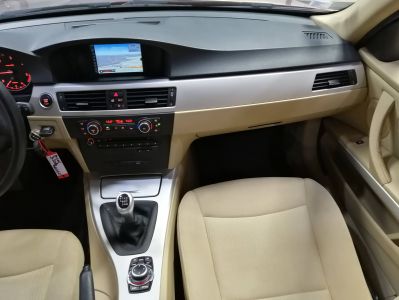 BMW Série 3 V (E90) 320d 184ch Edition Confort