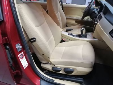 BMW Série 3 V (E90) 320d 184ch Edition Confort