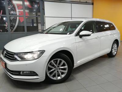 Volkswagen Passat VIII 2.0 TDI 150ch BlueMotion Technology Confortline Business DSG6