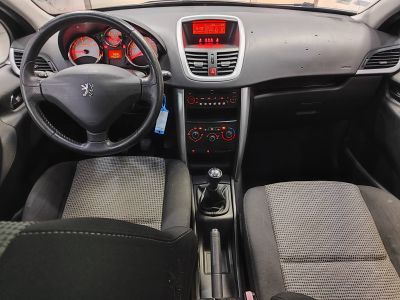 Peugeot 207  1.6 VTi 16v Premium 5p