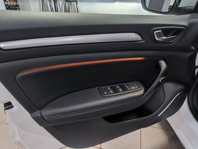 Renault Megane IV (BFB) 1.6 dCi 165ch energy Intens EDC