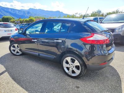 Renault Megane III (B95) 1.5 dCi 110ch FAP Dynamique eco² Euro5