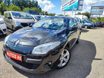 Renault Megane III (B95) 1.5 dCi 110ch FAP Dynamique eco² Euro5