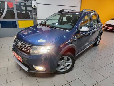 Dacia Sandero II (B52) 0.9 TCe 90ch Stepway