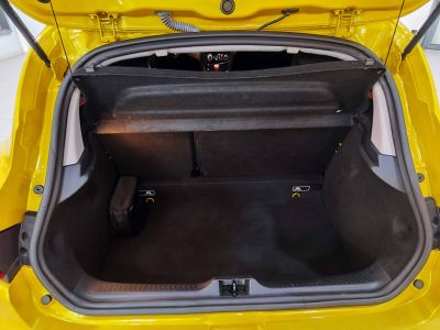 Renault Clio IV (B98) 1.6 T 200ch RS EDC