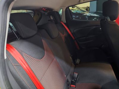 Renault Clio IV (B98) 1.6 T 200ch RS EDC