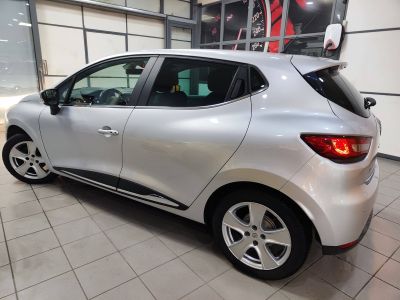 Renault Clio IV (B98) 0.9 TCe 90ch energy Intens Euro6 2015