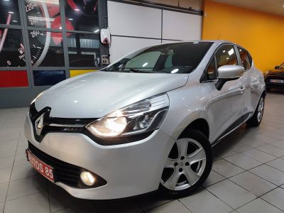 Renault Clio IV (B98) 0.9 TCe 90ch energy Intens Euro6 2015