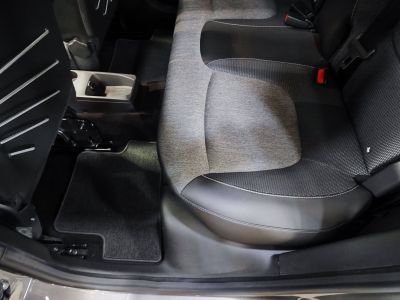 Renault Captur I (J87) 1.2 TCe 120ch Stop&Start energy Intens Euro6 2016