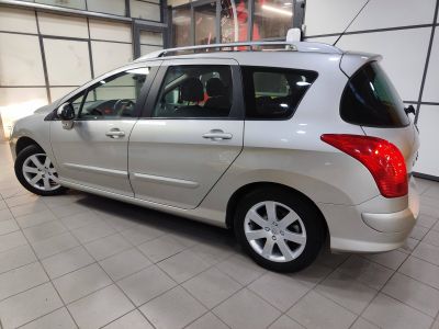 Peugeot 308 1.6 HDi110 FAP Premium 5p