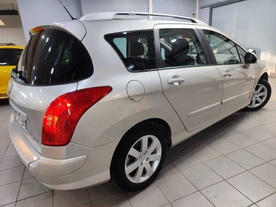 Peugeot 308 1.6 HDi110 FAP Premium 5p