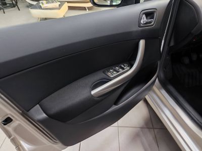 Peugeot 308 1.6 HDi110 FAP Premium 5p