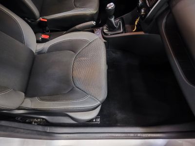Renault Clio IV (B98) 1.2 16v 75ch Trend 5p